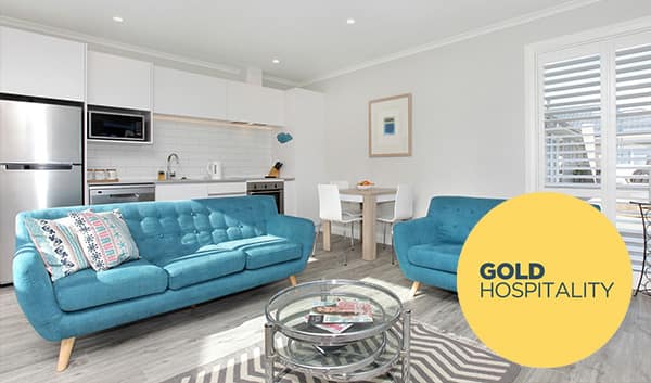 Hospitality Gold Winner - Arkles Bay Apartment - Arkles Bay, Auckland