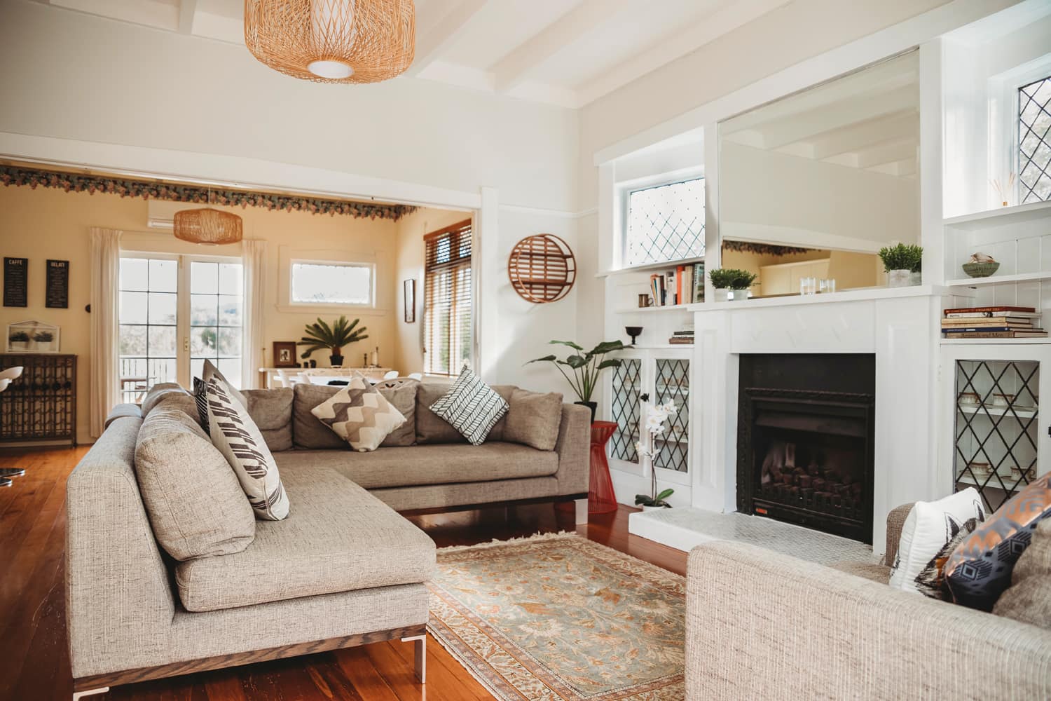 BAB bronze home