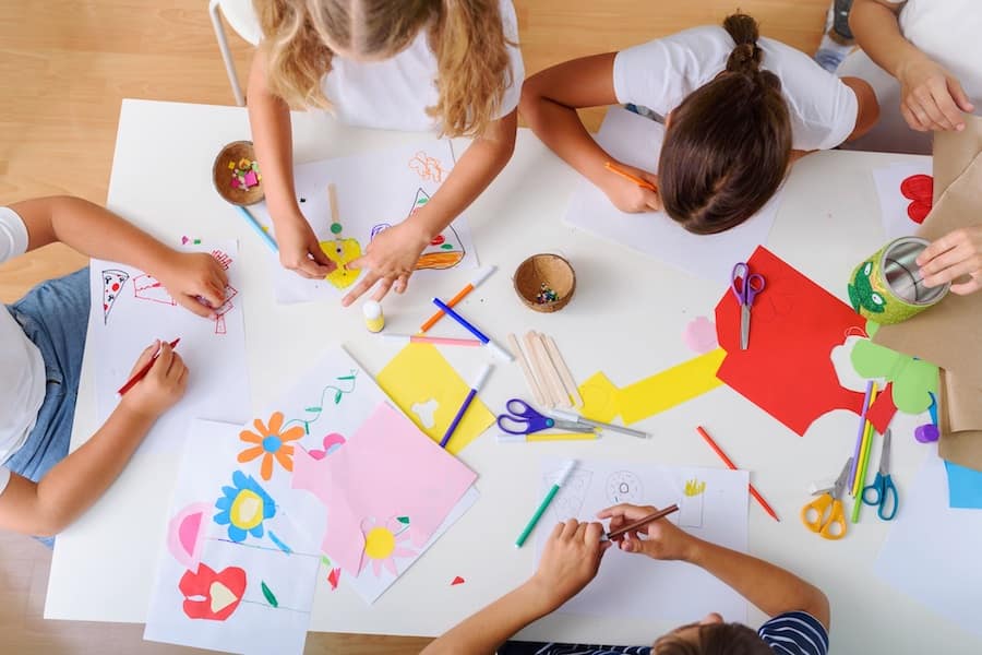 family crafty challenge