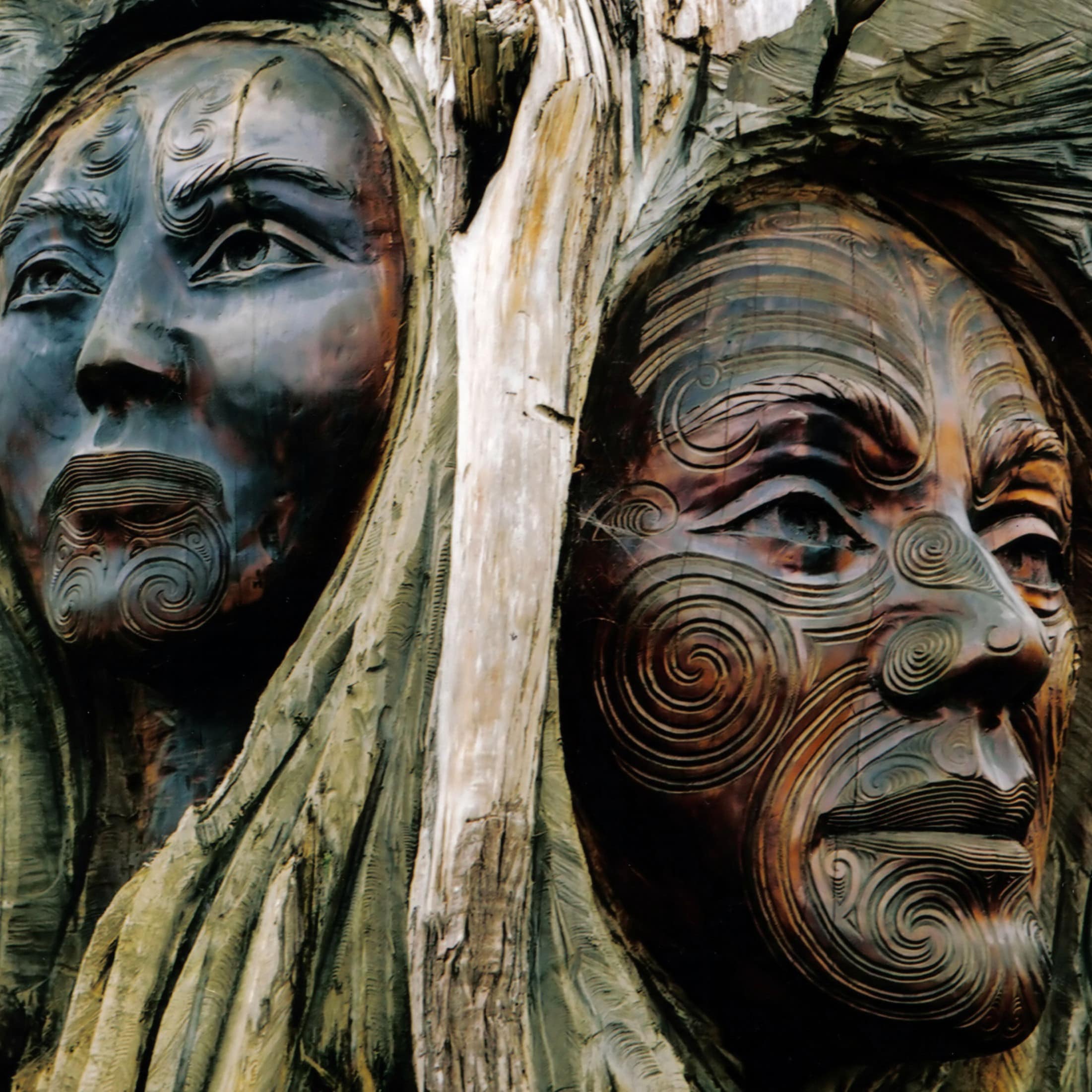 Maori carvings