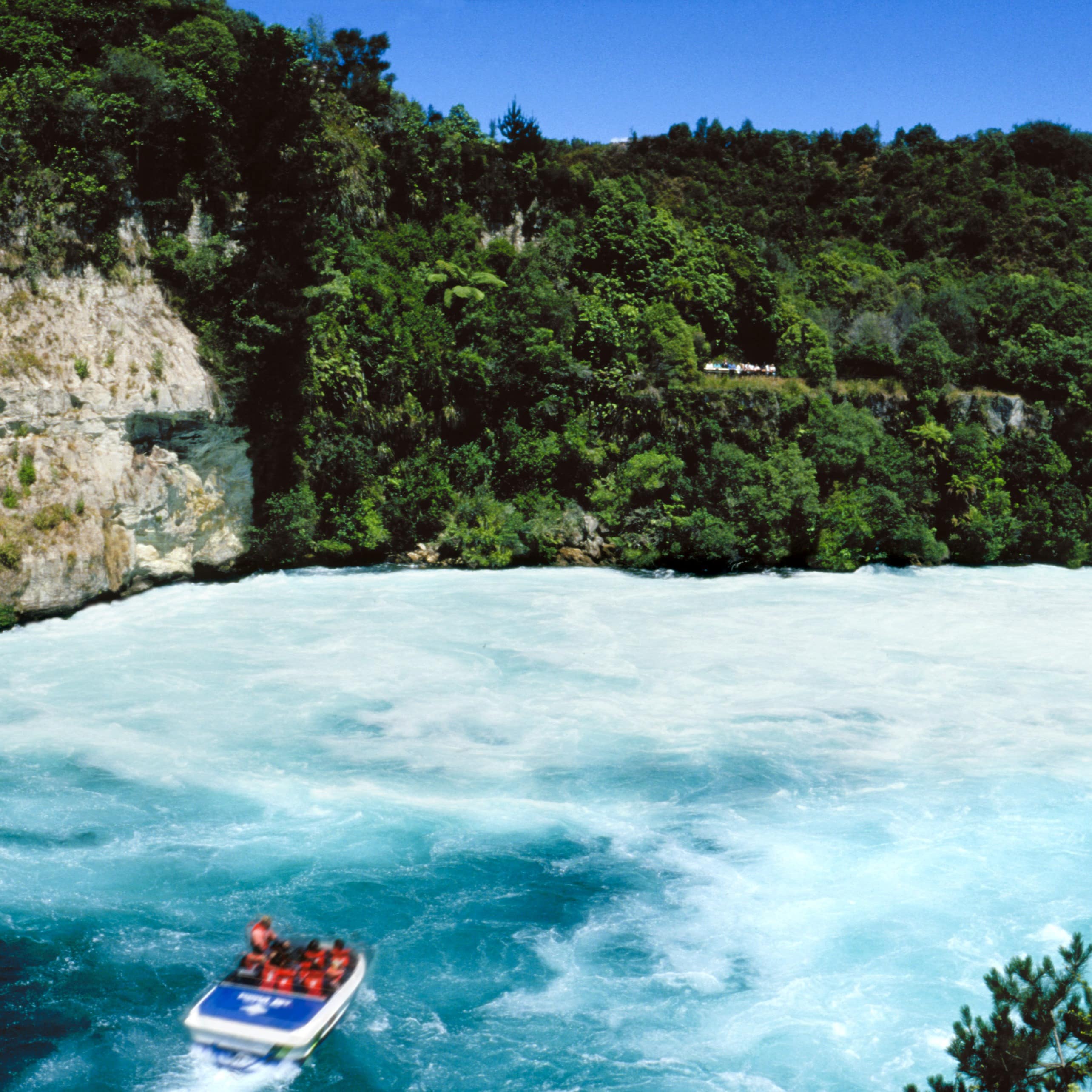 Boat tour close to Huka Falls in New Zealand