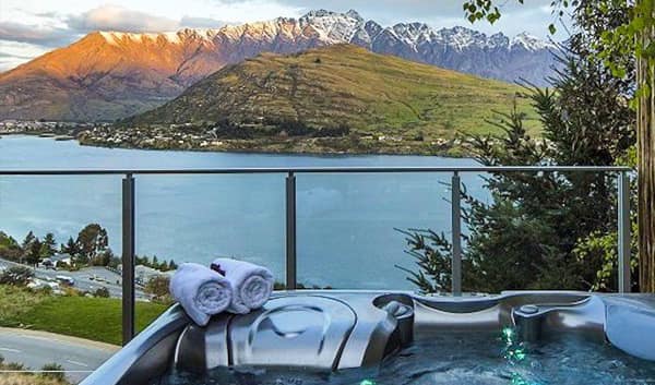 Views on Tussock - Queenstown
